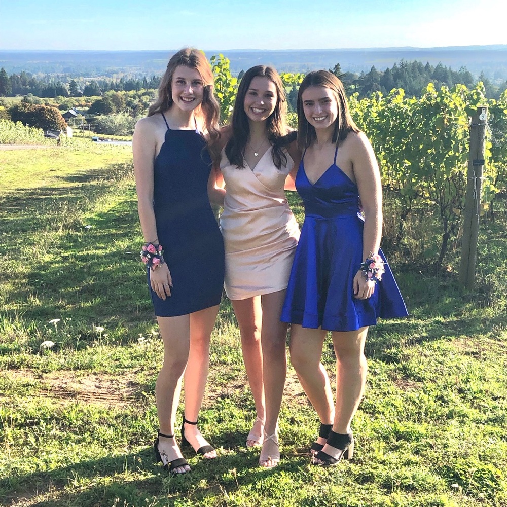Size 4 Satin Homecoming Dress